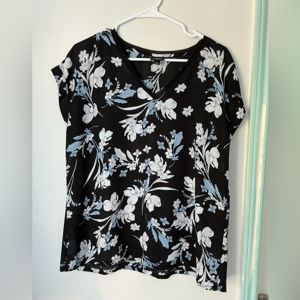 Worthington Black and Blue Floral Blouse